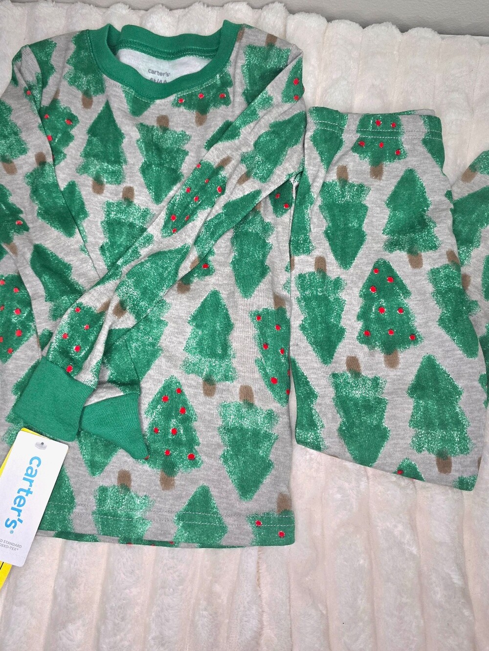 Carter's Green Festive Tree Print Kids Pajama Set with Red Dot Accents 4T NWT